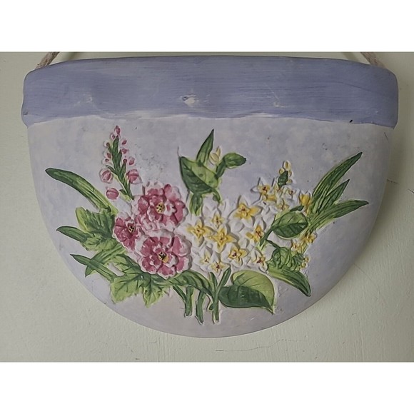 Nantucket Ceramic Pottery Wall Pocket Hanging Planter Floral - Picture 2 of 8